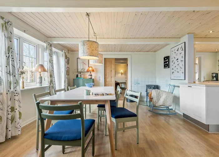 Prázdninový dům In With Wifi *